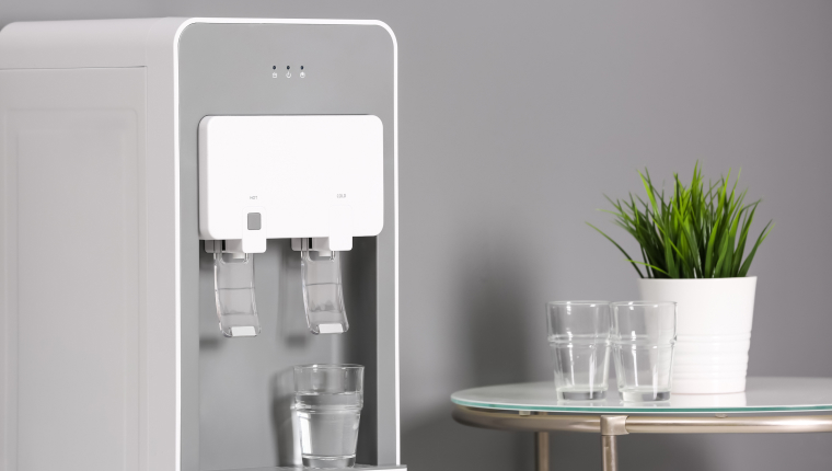 【独自調査あり】おしゃれなウォーターサーバー11選！インテリアに合う選び方を解説