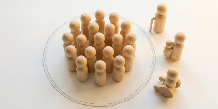 パネルに含まれにくい層とは ── 回答者の偏りを把握する