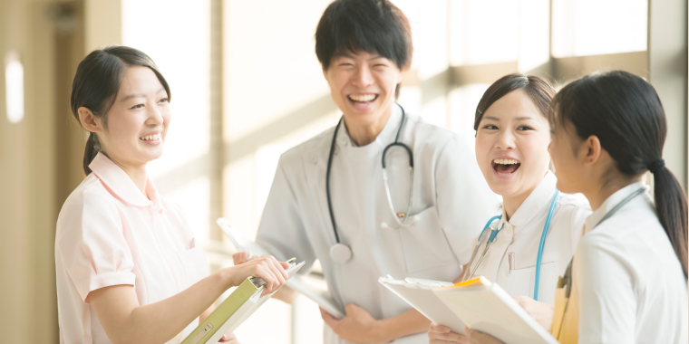 看護師転職サイトを利用する流れ｜登録から入職まで