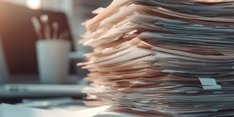 課題:BtoB現場の「隠れた不満」をどう世の中に発信するか