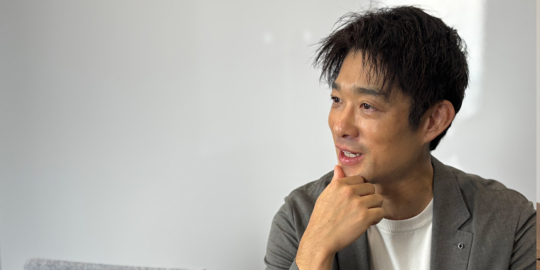 日本インフォメーション株式会社　斎藤社長