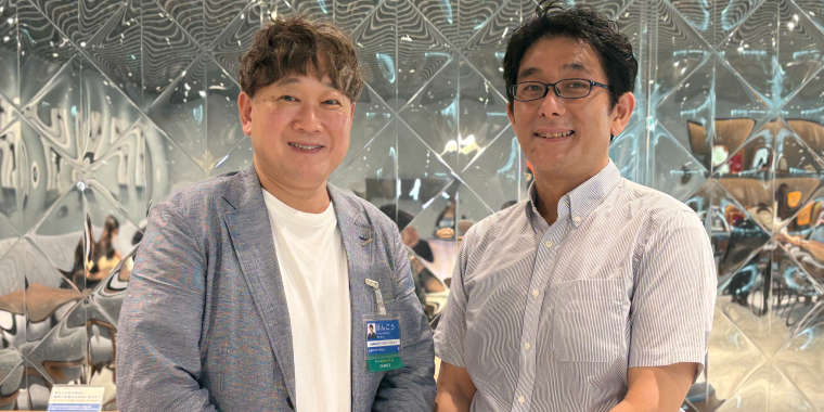 佐藤社長と本郷編集長のツーショット
